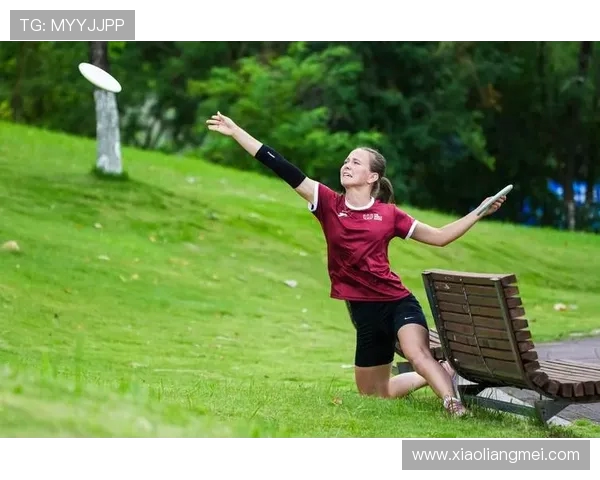 南京飞盘队与成都飞盘队赛后复盘总结比赛经验与教训