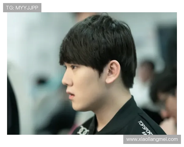 城市赛分析：FPX展现出卓越的战术灵活性与团队协作能力