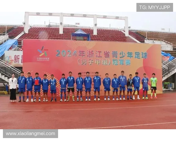 杭州足球队技术实力强劲荣登全国足球技术排行榜第三名 杭州足球队技术实力强劲荣登全国足球技术排行榜第三名