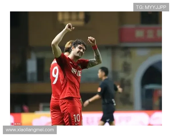 2018年富力与权健激战回顾精彩瞬间与赛场亮点全解析