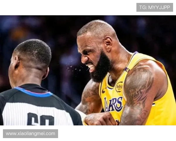 2020年NBA总决赛回顾太阳队与湖人队的激烈对决与精彩瞬间分析