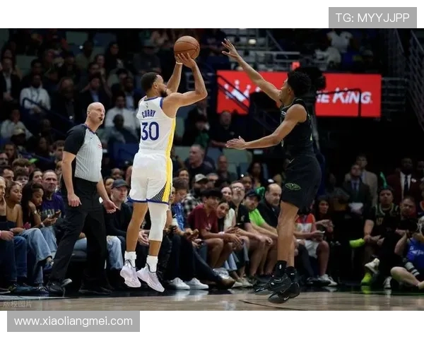 勇士与鹈鹕精彩对决回顾NBA直播录像全程回放与分析